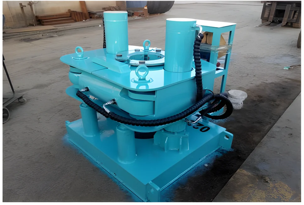 Full-rotation rig boring with casing