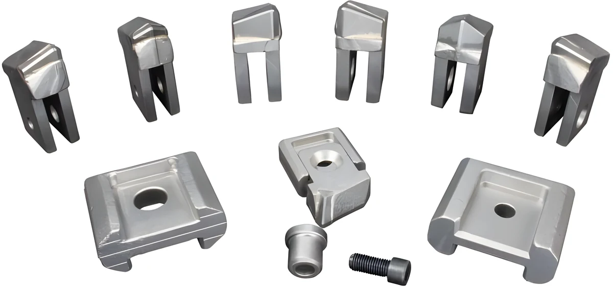 40 mm casing teeth · 06